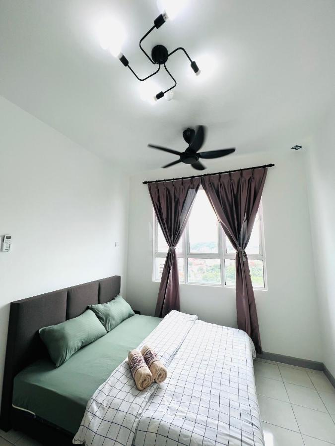 Ureshii Homestay Ladang Tanjung Kuala Terengganu With Pool Экстерьер фото